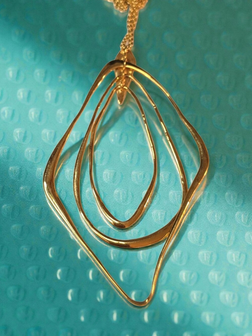 🌟 Alexis Bittar "Miss Havisham" Gold Crystal Studded Nested Oval Necklace - Picture 6 of 6
